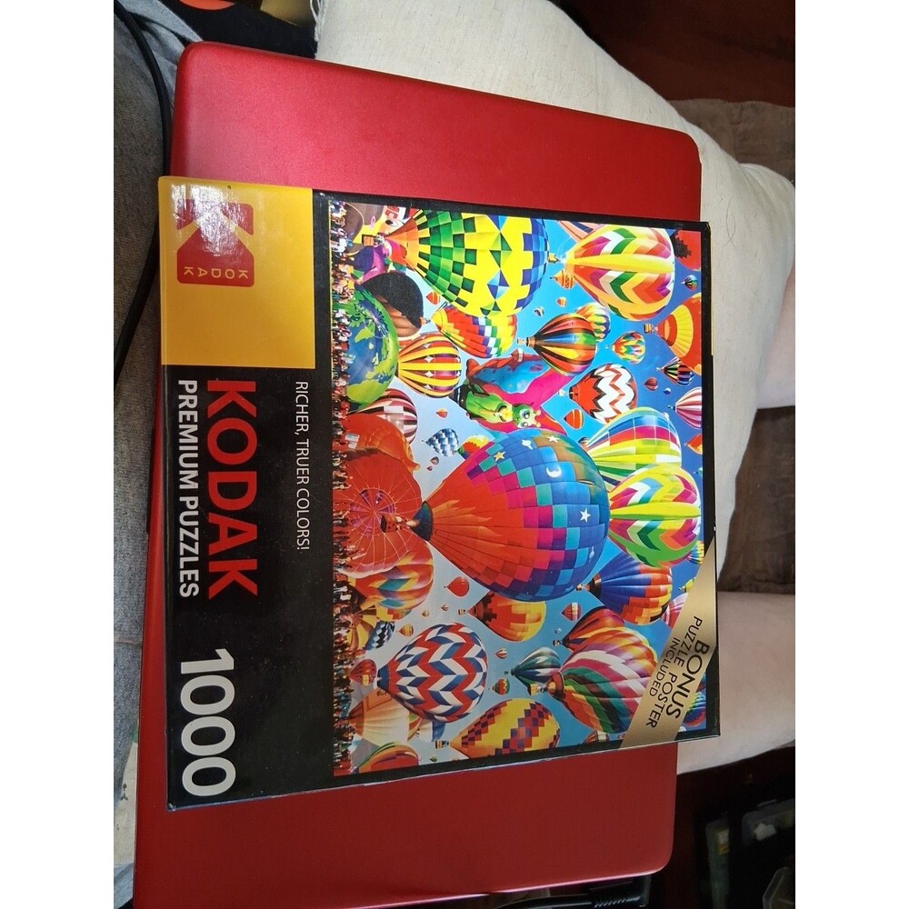 Kodak 1000 pc Premium Puzzle Ballooning Fun #8700 RoseArt 2021 Poster Included